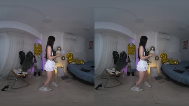 Lia Sweett StripchatVR 2026 10 01T14 59 07 03 00 180 LR